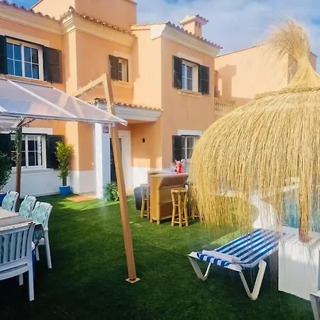 Paulina Golf Lujo Villa